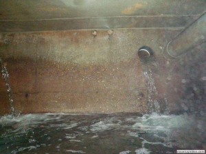Reinigen bufferkelder Orka zwembadreparatie
