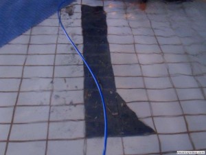 Tegelreparatie ondiep golfbad Orka zwembadreparatie