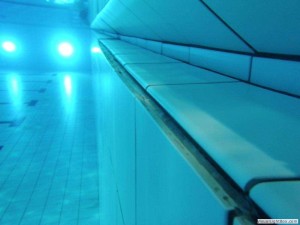 Wandtegel defect Orka zwembadreparatie